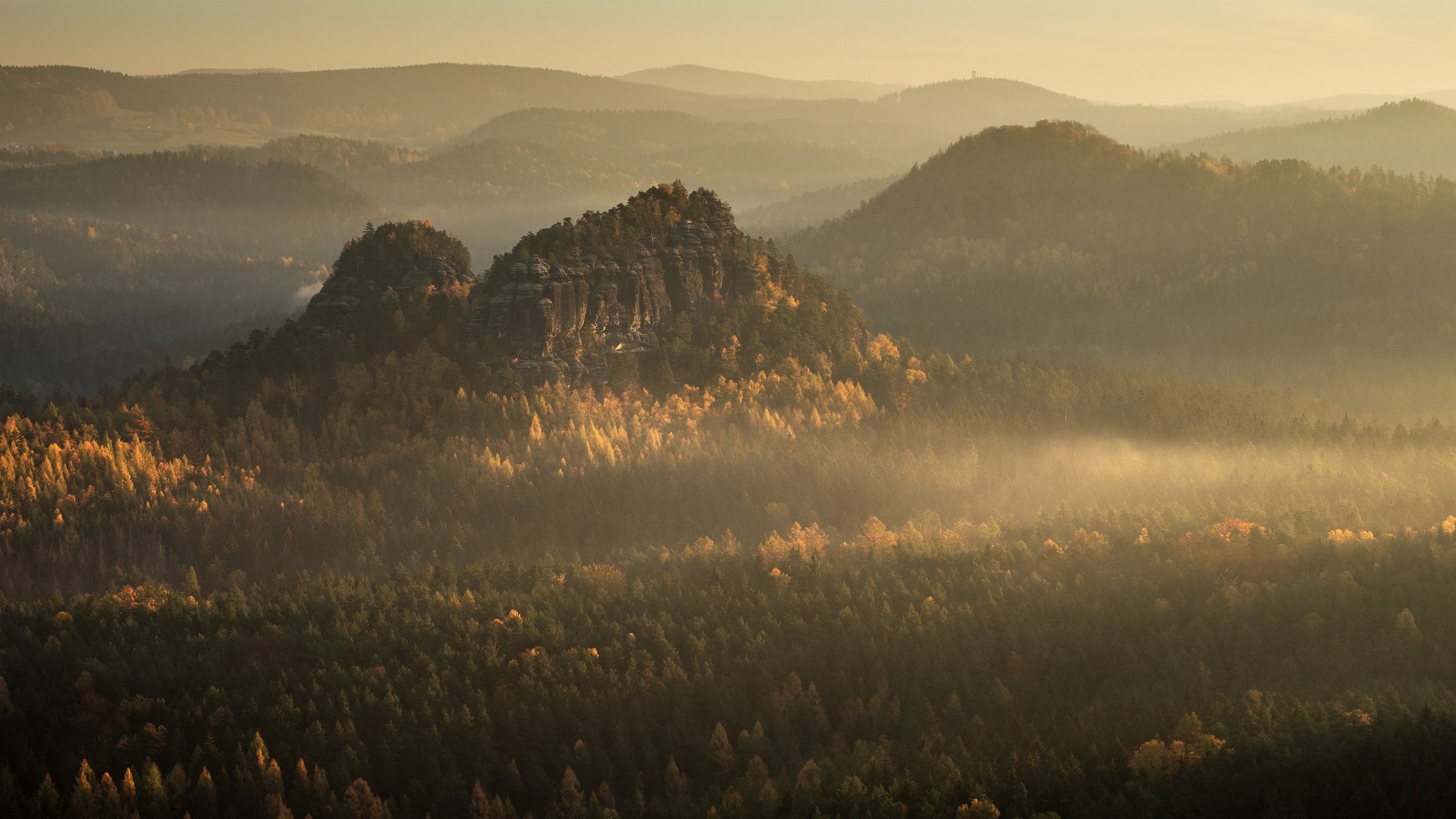 Autumn in Saxon-Bohemian Switzerland