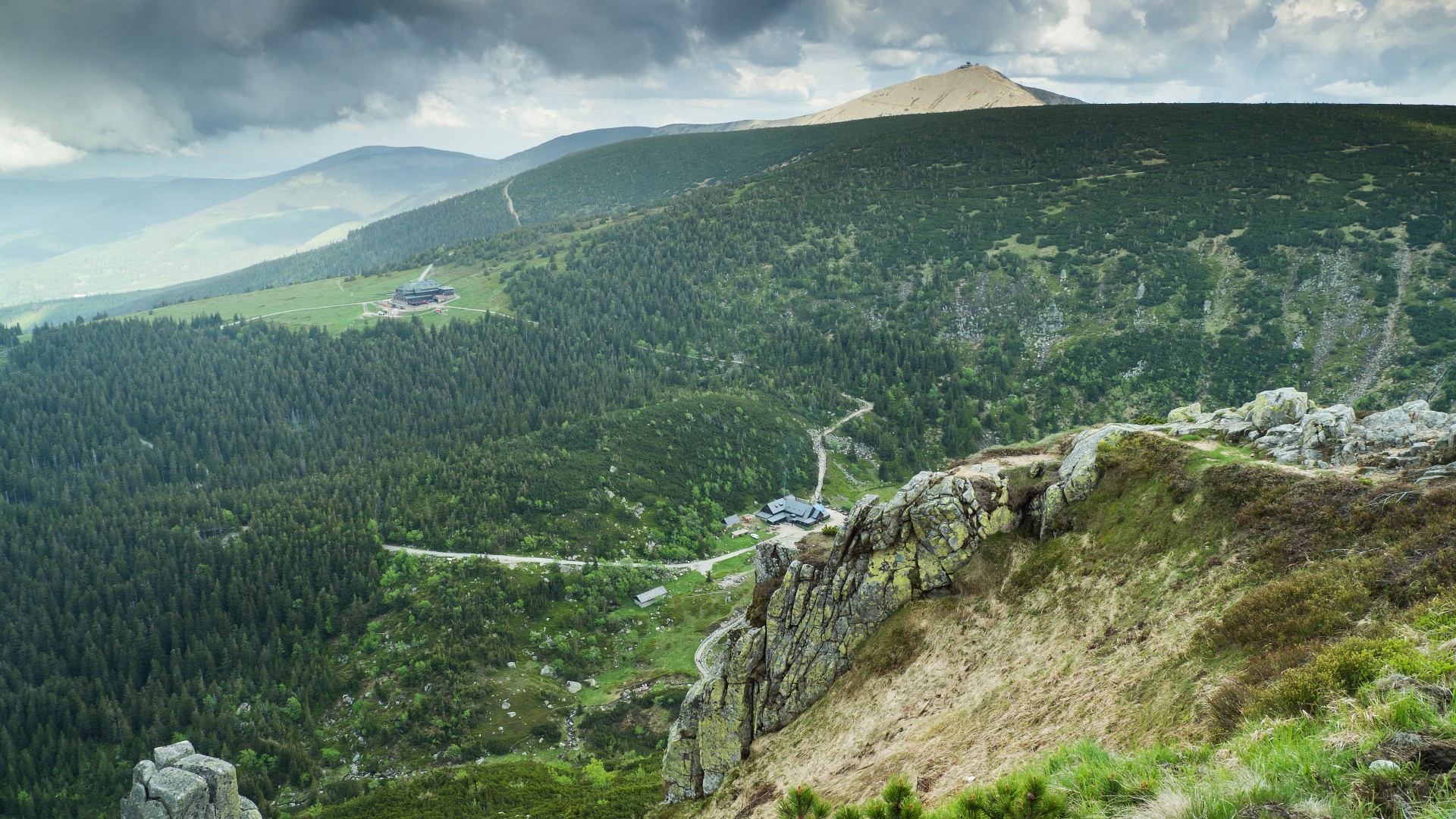 Nad kotłem Małego Stawu