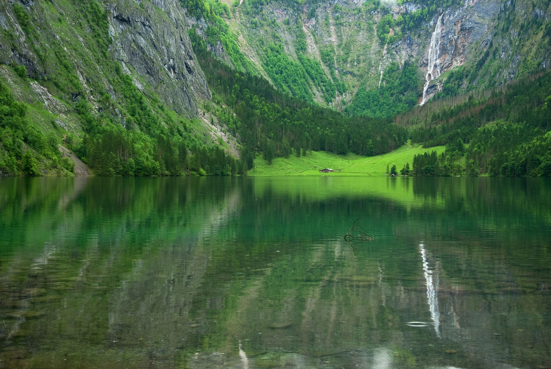 Obersee lake